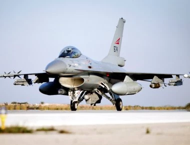 Πέντε F-16 αγοράζουν οι Ρουμάνοι από την Πορτογαλία